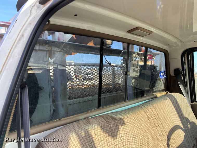 image for item EV3462 1998 GMC C7 digger derrick truck