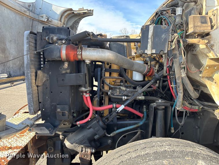 image for item EV3462 1998 GMC C7 digger derrick truck