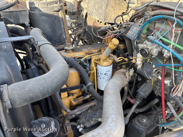 image for item EV3462 1998 GMC C7 digger derrick truck