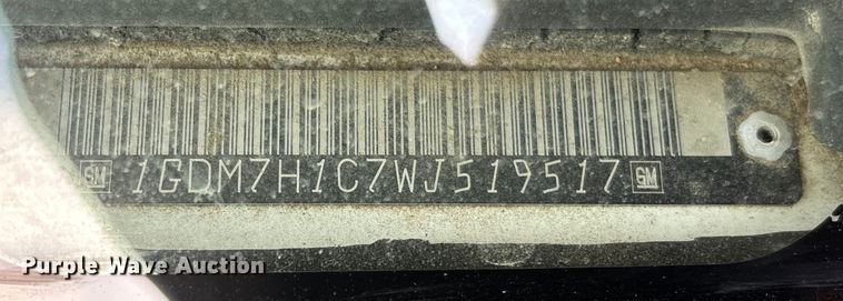 image for item EV3462 1998 GMC C7 digger derrick truck