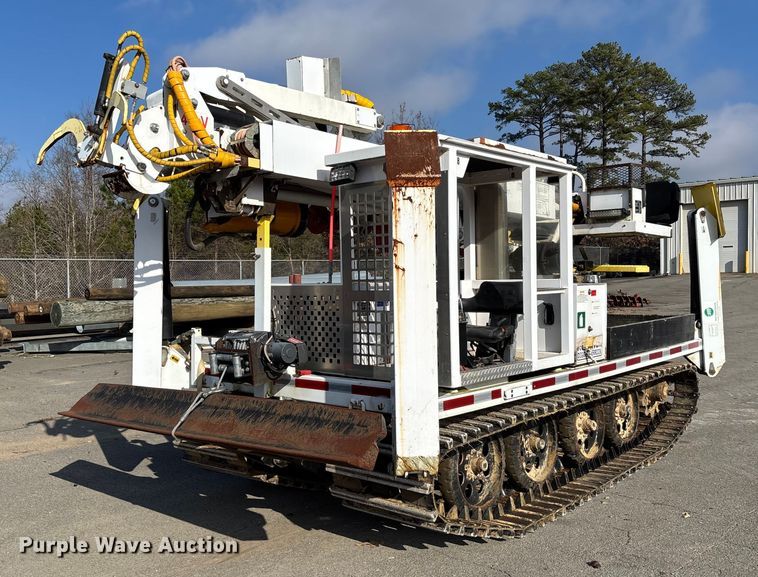 image for item EV3463 2009 UTV Achiever mini digger derick