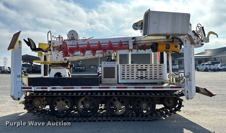 image for item EV3463 2009 UTV Achiever mini digger derick