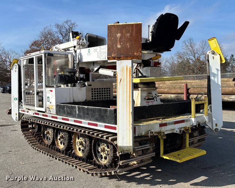 image for item EV3463 2009 UTV Achiever mini digger derick