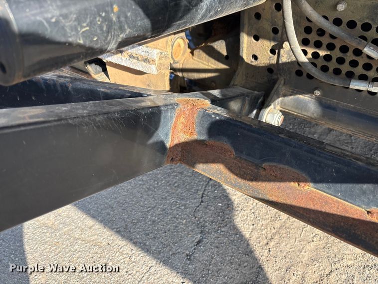 image for item EV3463 2009 UTV Achiever mini digger derick