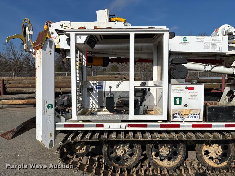 image for item EV3463 2009 UTV Achiever mini digger derick