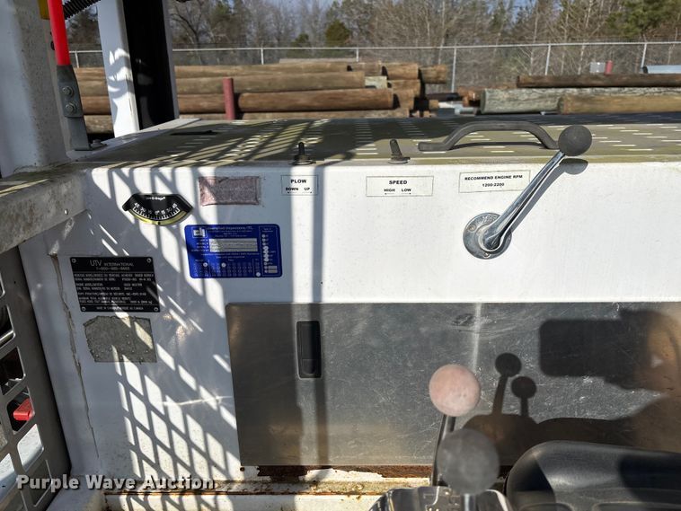 image for item EV3463 2009 UTV Achiever mini digger derick