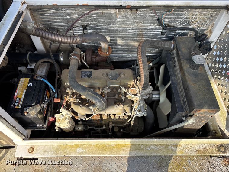 image for item EV3463 2009 UTV Achiever mini digger derick