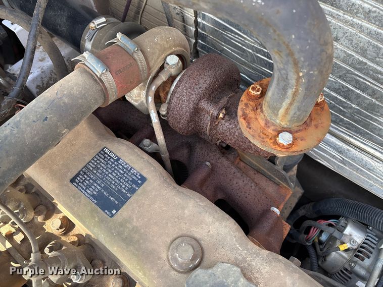 image for item EV3463 2009 UTV Achiever mini digger derick