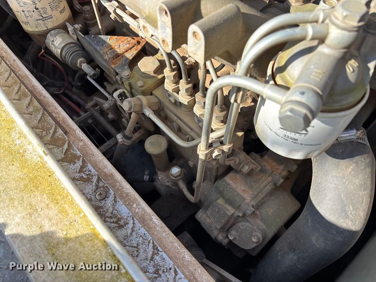 image for item EV3463 2009 UTV Achiever mini digger derick