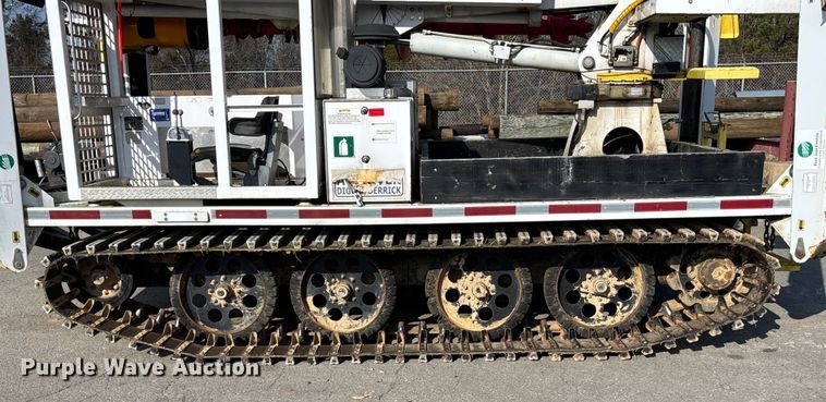 image for item EV3463 2009 UTV Achiever mini digger derick