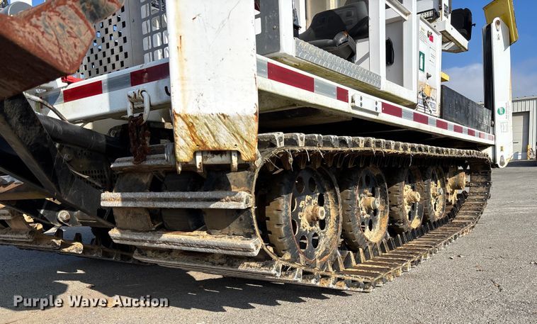 image for item EV3463 2009 UTV Achiever mini digger derick