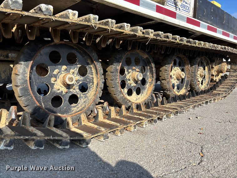 image for item EV3463 2009 UTV Achiever mini digger derick