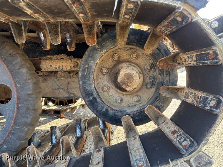 image for item EV3463 2009 UTV Achiever mini digger derick