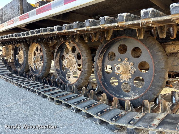 image for item EV3463 2009 UTV Achiever mini digger derick