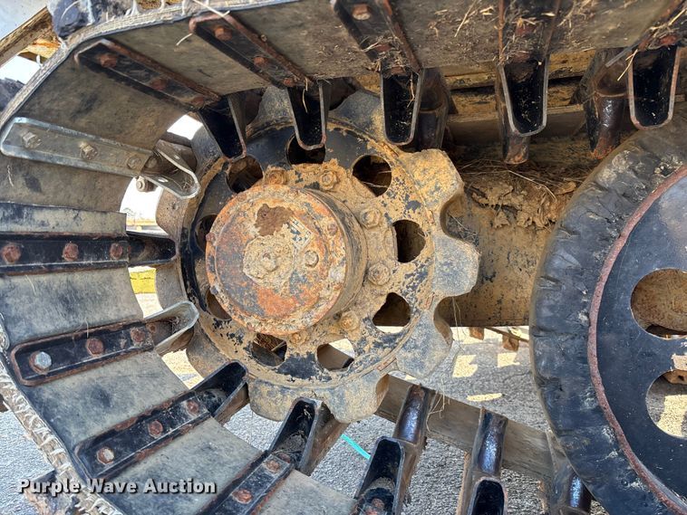 image for item EV3463 2009 UTV Achiever mini digger derick