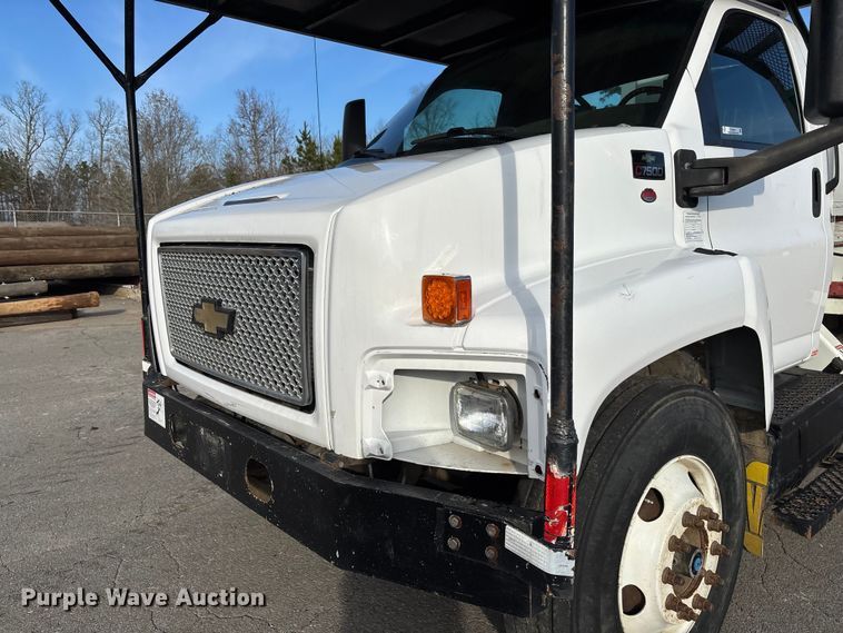 image for item EV3465 2007 Chevrolet C7 forestry bucket truck