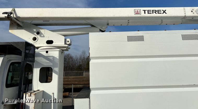 image for item EV3465 2007 Chevrolet C7 forestry bucket truck