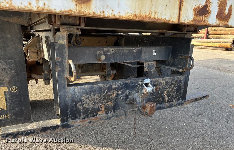 image for item EV3465 2007 Chevrolet C7 forestry bucket truck