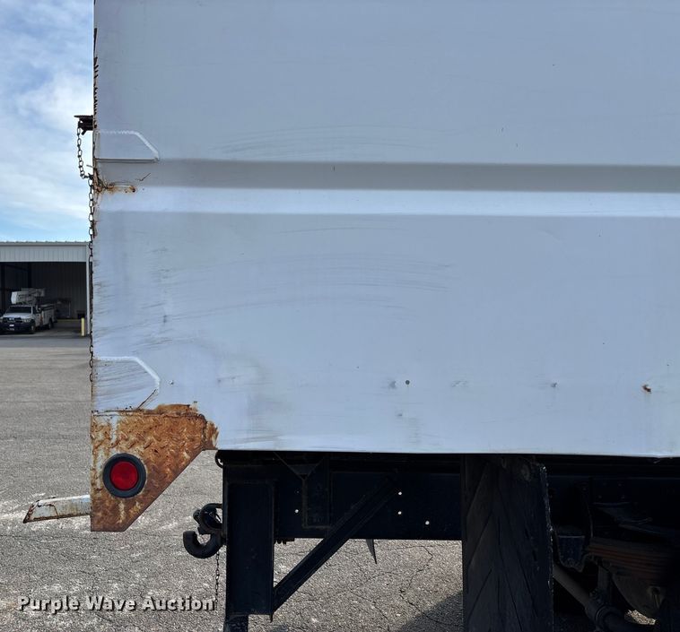 image for item EV3465 2007 Chevrolet C7 forestry bucket truck