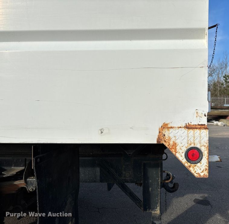 image for item EV3465 2007 Chevrolet C7 forestry bucket truck