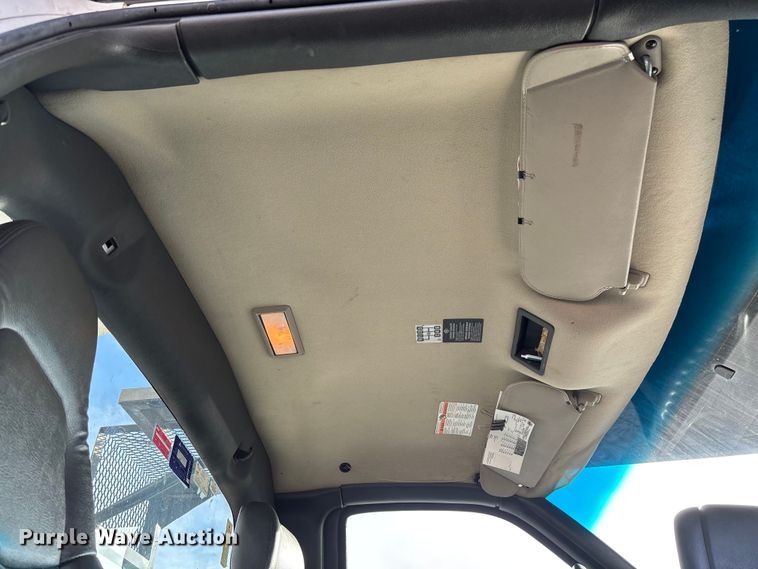 image for item EV3465 2007 Chevrolet C7 forestry bucket truck