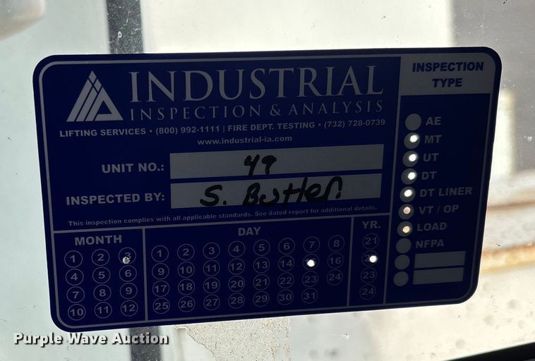 image for item EV3465 2007 Chevrolet C7 forestry bucket truck