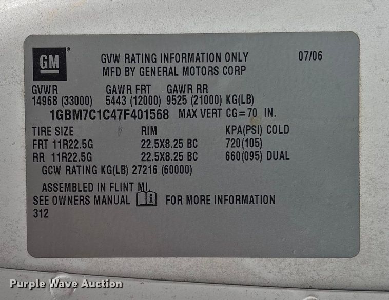 image for item EV3465 2007 Chevrolet C7 forestry bucket truck