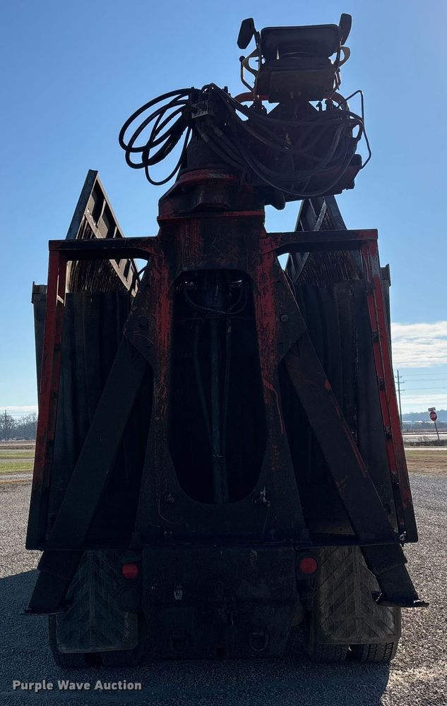 image for item EV3466 1994 Kenworth grapple crane truck