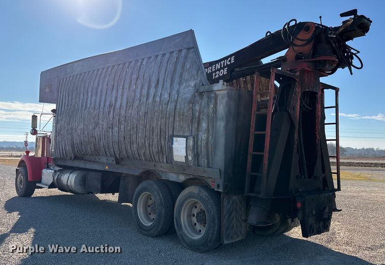 image for item EV3466 1994 Kenworth grapple crane truck