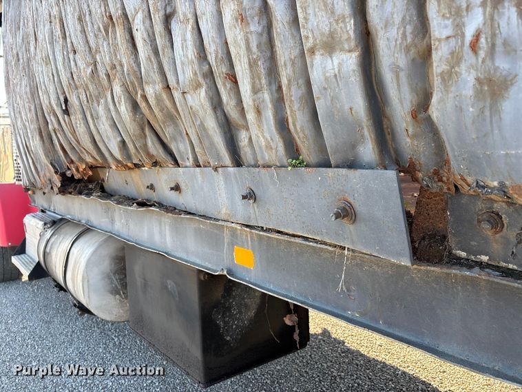 image for item EV3466 1994 Kenworth grapple crane truck