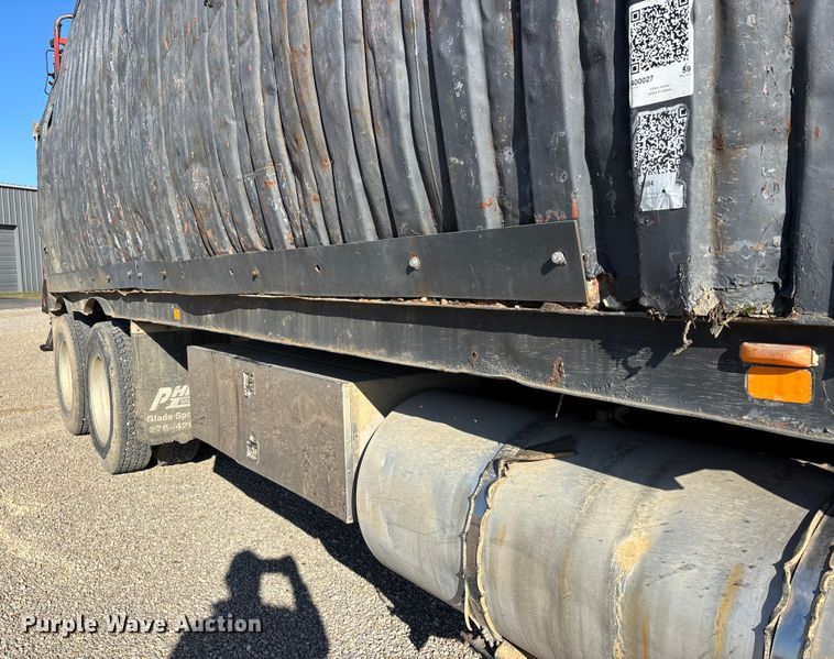 image for item EV3466 1994 Kenworth grapple crane truck