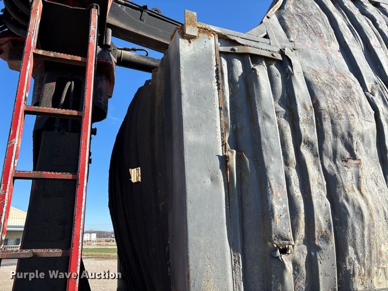 image for item EV3466 1994 Kenworth grapple crane truck