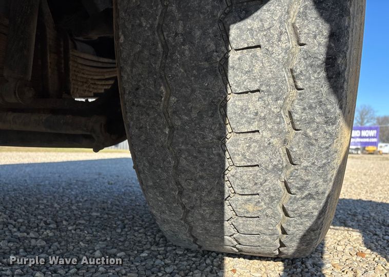 image for item EV3466 1994 Kenworth grapple crane truck