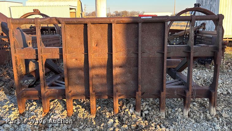 image for item EV3473 Caterpillar D6 brush rake