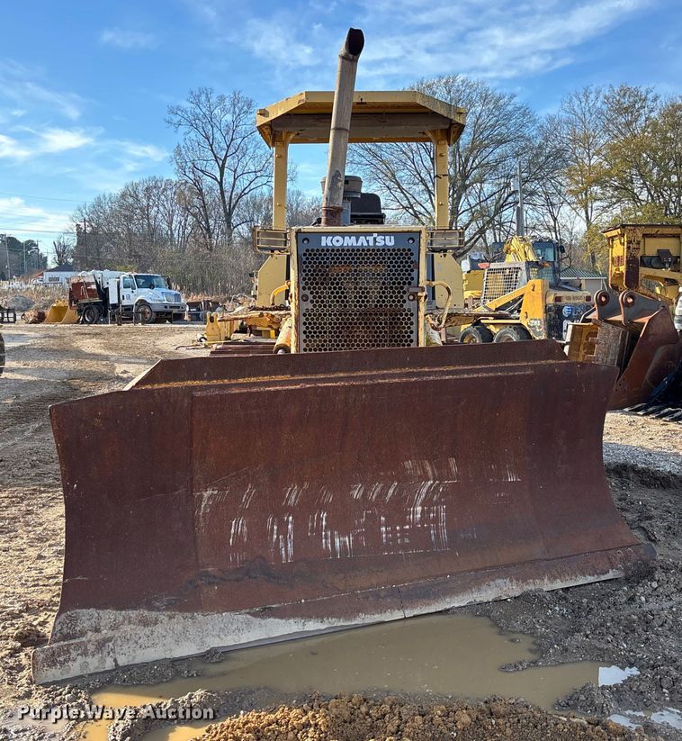 image for item EV3482 2007 Komatsu D61EX-15 dozer