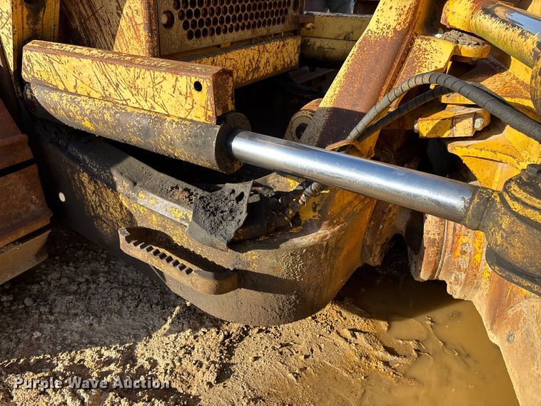 image for item EV3482 2007 Komatsu D61EX-15 dozer