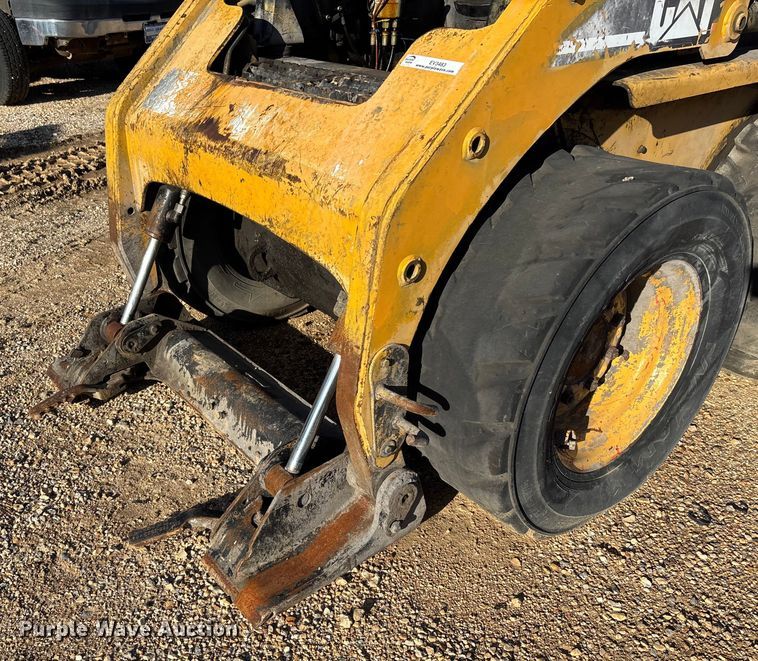 image for item EV3483 2007 Caterpillar 216B skid steer loader
