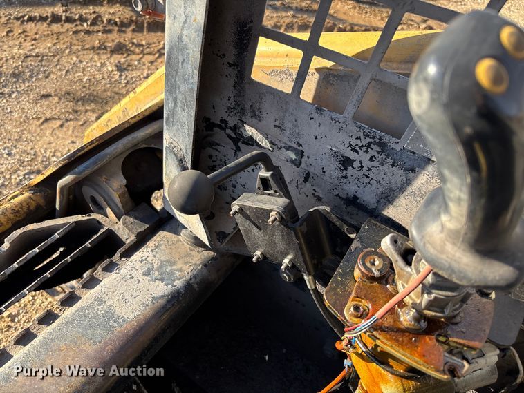 image for item EV3483 2007 Caterpillar 216B skid steer loader