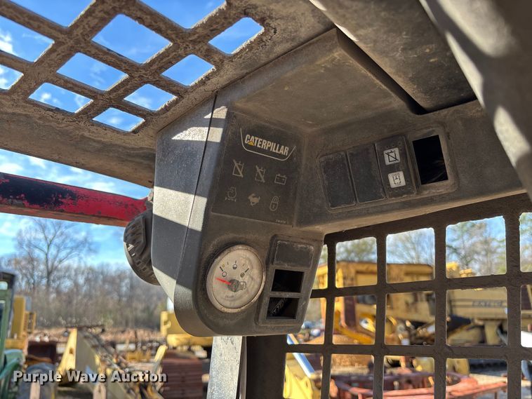 image for item EV3483 2007 Caterpillar 216B skid steer loader