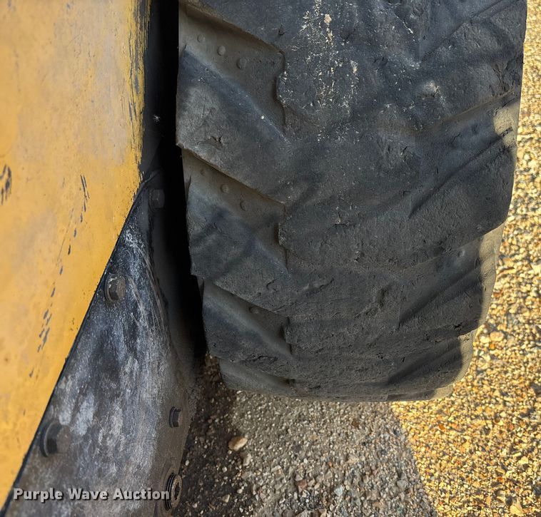 image for item EV3483 2007 Caterpillar 216B skid steer loader