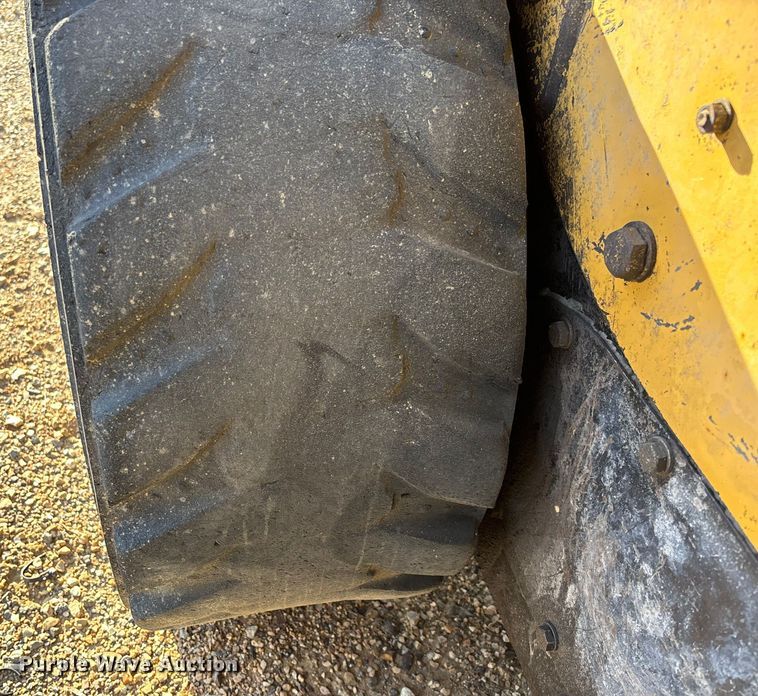 image for item EV3483 2007 Caterpillar 216B skid steer loader