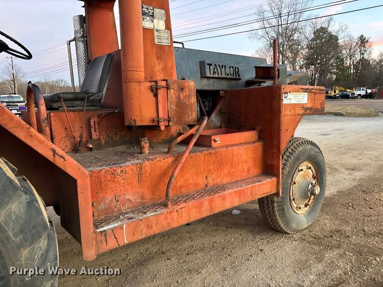 image for item EV3487 Taylor Y-22-BW0 forklift