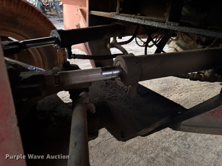 image for item EV3487 Taylor Y-22-BW0 forklift