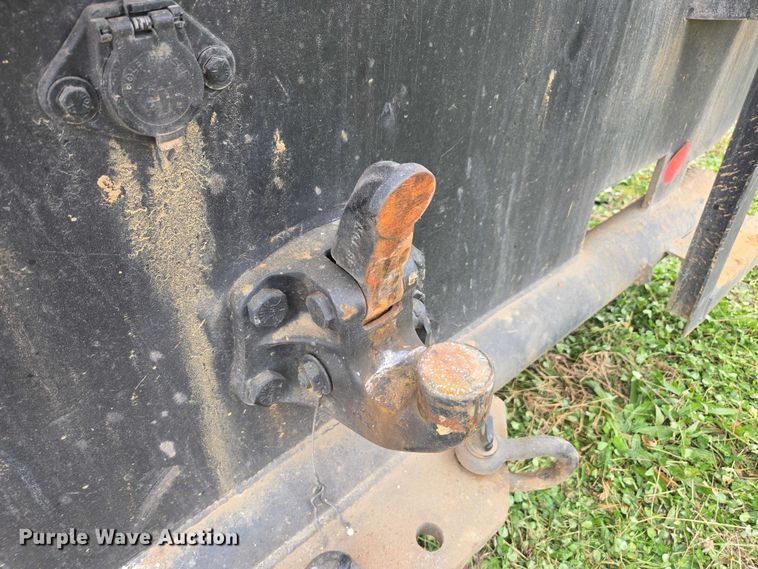 image for item EV4391 1996 Kenworth T800 flatbed truck