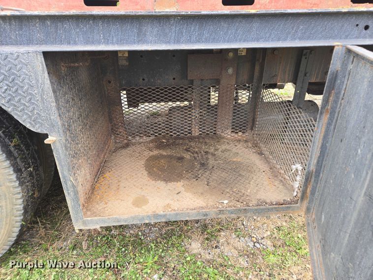 image for item EV4391 1996 Kenworth T800 flatbed truck