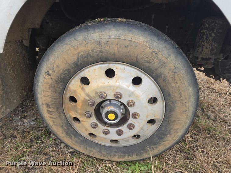 image for item EV4391 1996 Kenworth T800 flatbed truck