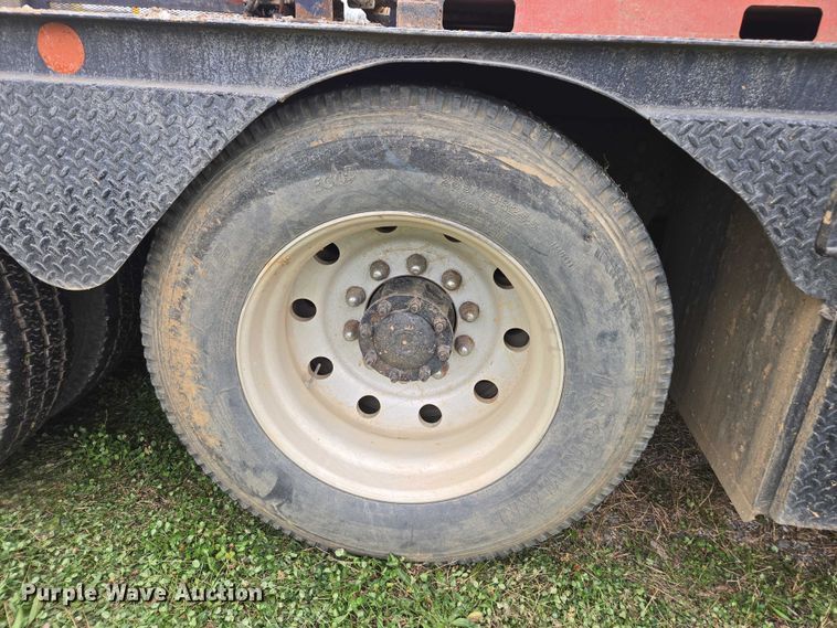 image for item EV4391 1996 Kenworth T800 flatbed truck