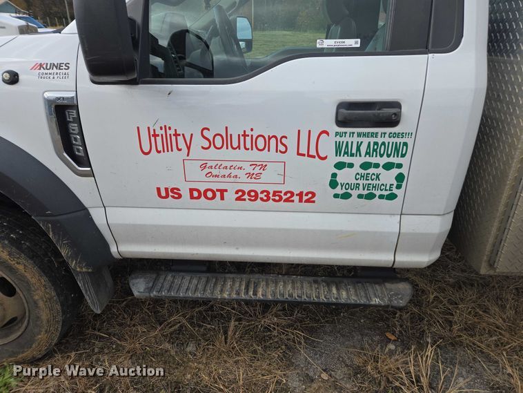 image for item EV4396 2021 Ford F600 dump truck