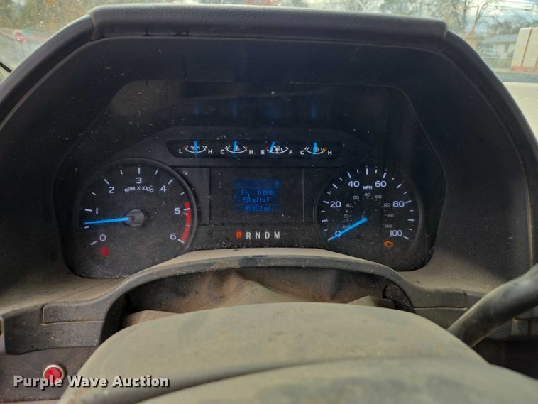 image for item EV4396 2021 Ford F600 dump truck