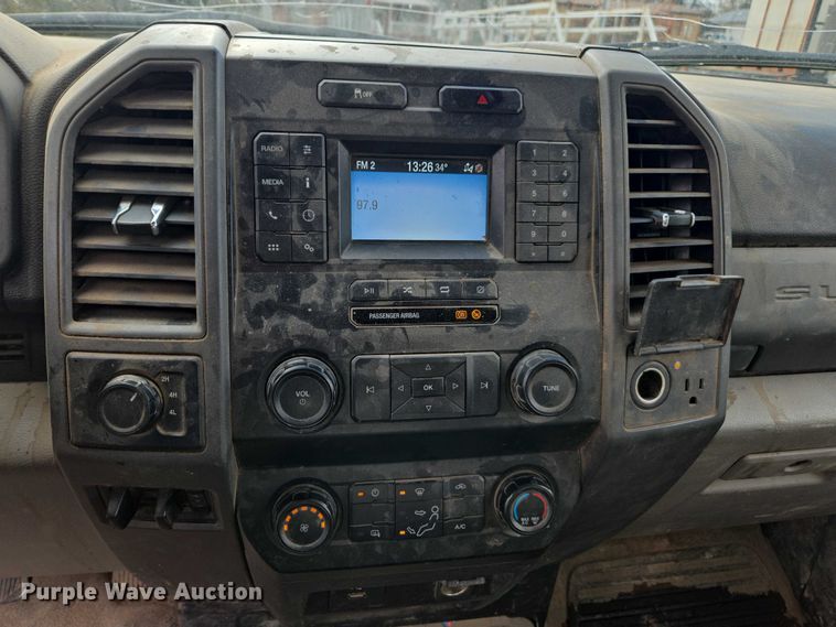 image for item EV4396 2021 Ford F600 dump truck